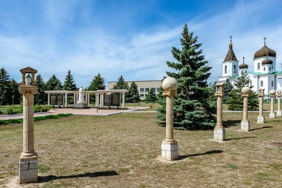 Церковь в Урзуфе