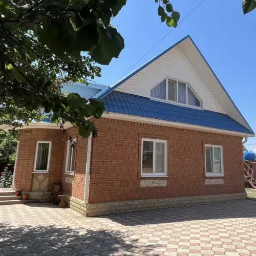 Горького 34А в Урзуфе — фото 1